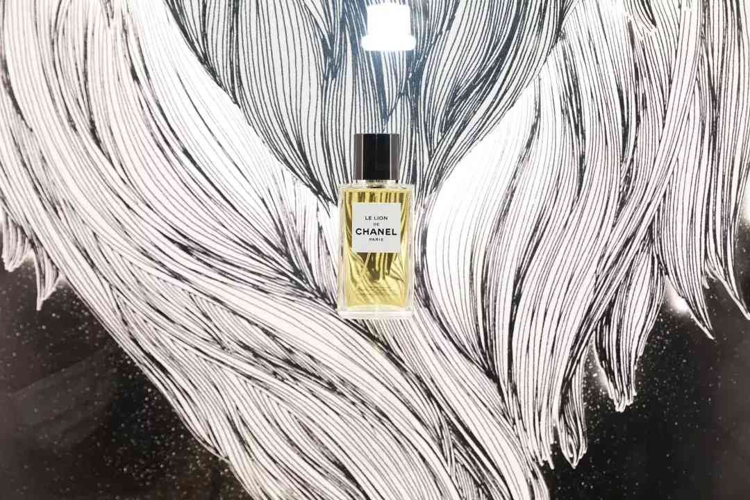 香奈儿化妆品怎么没封口(香奈儿香水没有塑封)插图25