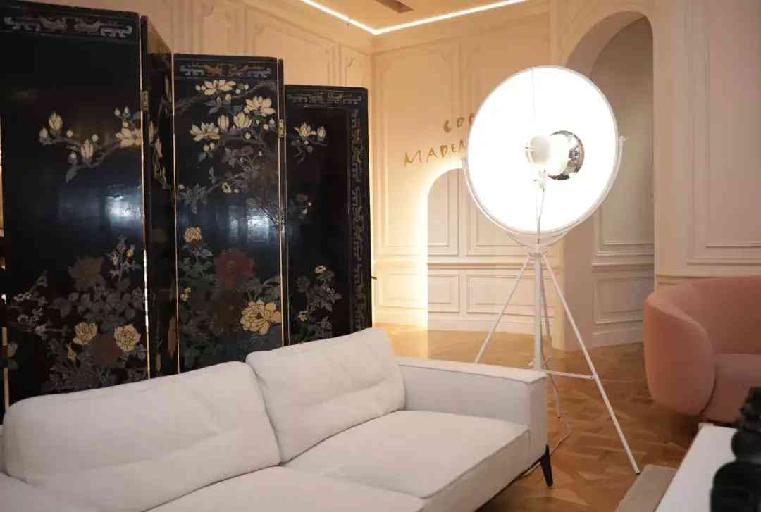 香奈儿化妆品怎么没封口(香奈儿香水没有塑封)插图41