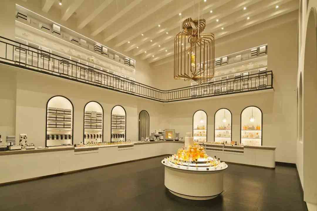 香奈儿化妆品怎么没封口(香奈儿香水没有塑封)插图57