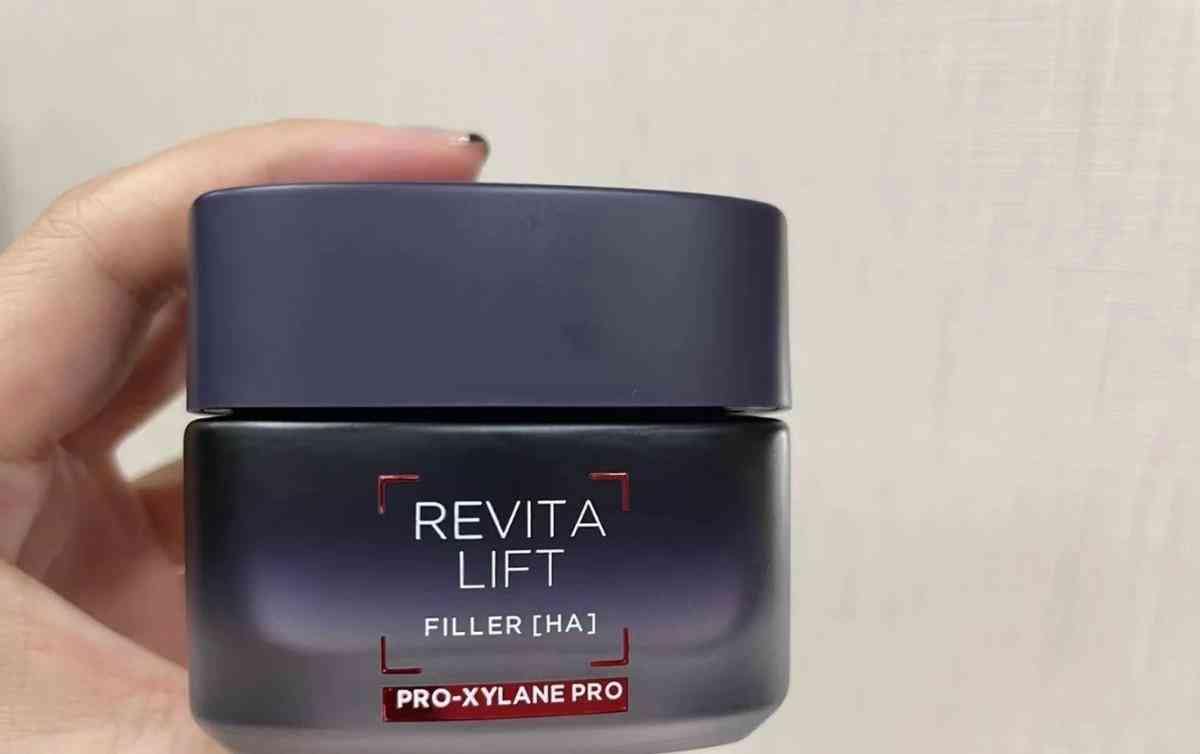 啥牌子化妆品最好(啥牌子化妆品最好最安全)插图2