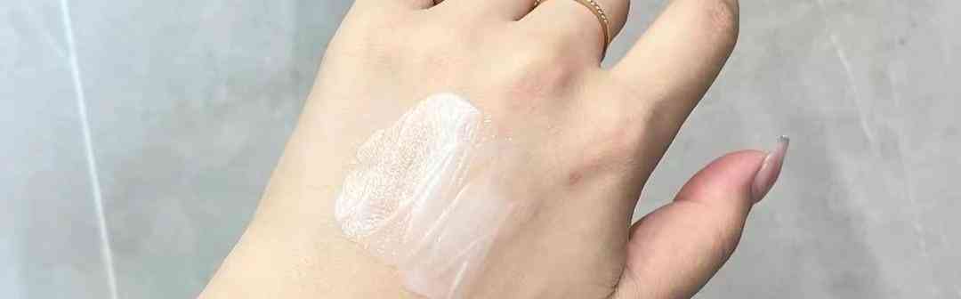 啥牌子化妆品最好(啥牌子化妆品最好最安全)插图4