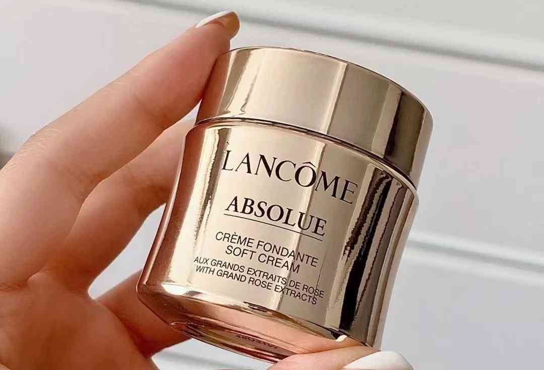 啥牌子化妆品最好(啥牌子化妆品最好最安全)插图9