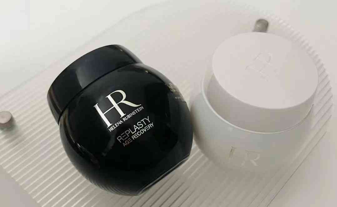 啥牌子化妆品最好(啥牌子化妆品最好最安全)插图13