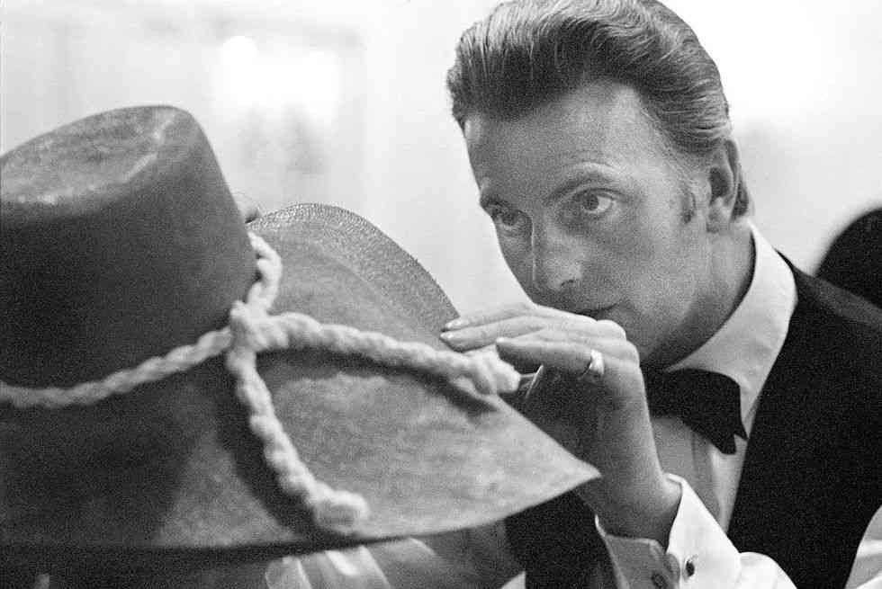 书架布置化妆品效果图图片(书架布置化妆品效果图图片高清)插图3