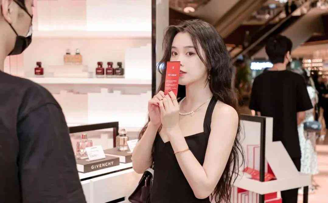 书架布置化妆品效果图图片(书架布置化妆品效果图图片高清)插图19