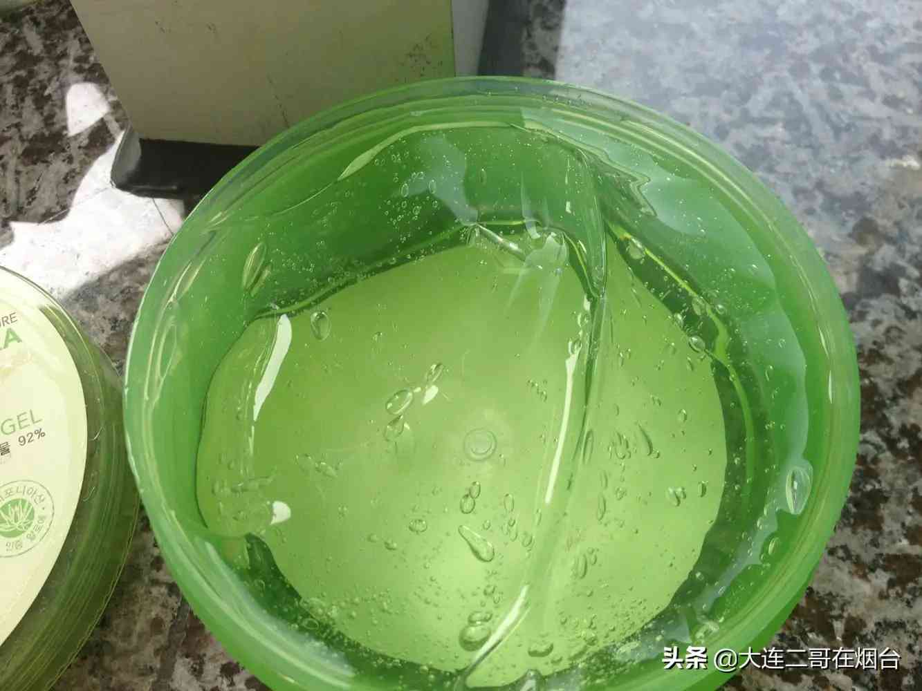 芦荟胶和化妆品怎么一起用(芦荟胶和化妆品怎么一起用呢)插图2 芦荟胶和化妆品怎么一起用(芦荟胶和化妆品怎么一起用呢)插图2