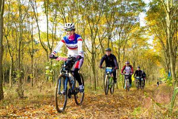 青山湖区美蓝化妆品店(蓝美化妆品有限公司)插图6