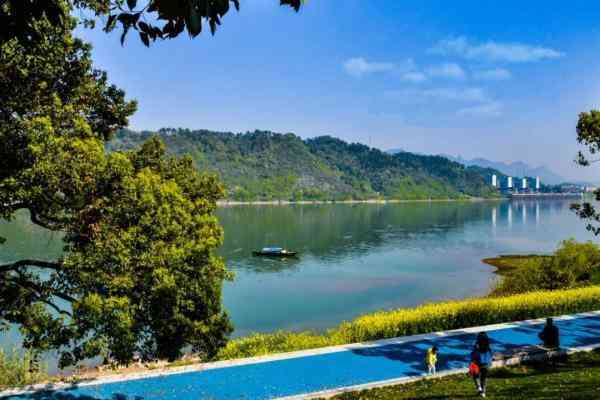 青山湖区美蓝化妆品店(蓝美化妆品有限公司)插图10