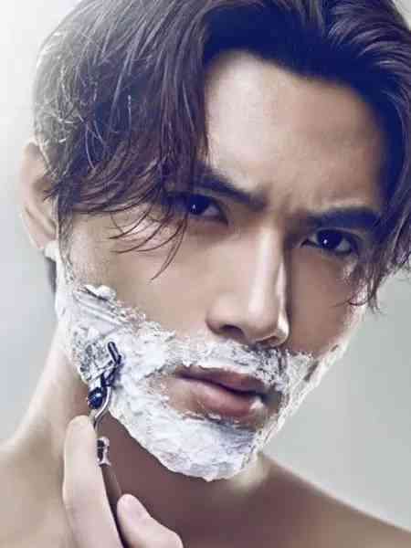 日本男士化妆品祛痘印(日本花印男士护肤品怎么样)插图10 日本男士化妆品祛痘印(日本花印男士护肤品怎么样)插图10