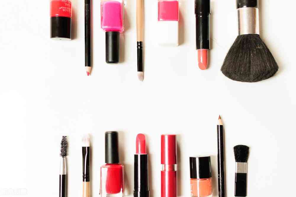 化妆品app怎么推广(化妆品app怎么推广赚钱)