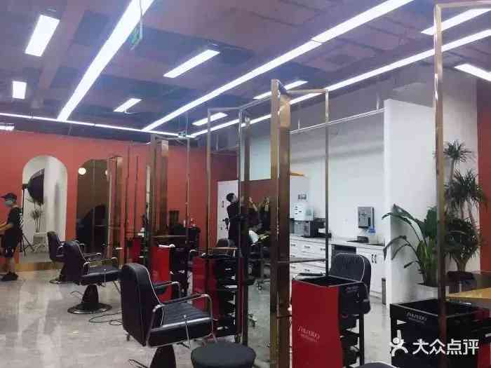 南昌专柜化妆品在哪里买(南昌哪里买化妆品便宜)插图8 南昌专柜化妆品在哪里买(南昌哪里买化妆品便宜)插图8