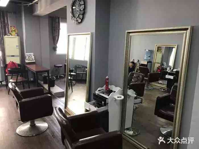 南昌专柜化妆品在哪里买(南昌哪里买化妆品便宜)插图21 南昌专柜化妆品在哪里买(南昌哪里买化妆品便宜)插图21