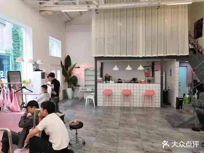 南昌专柜化妆品在哪里买(南昌哪里买化妆品便宜)插图31 南昌专柜化妆品在哪里买(南昌哪里买化妆品便宜)插图31