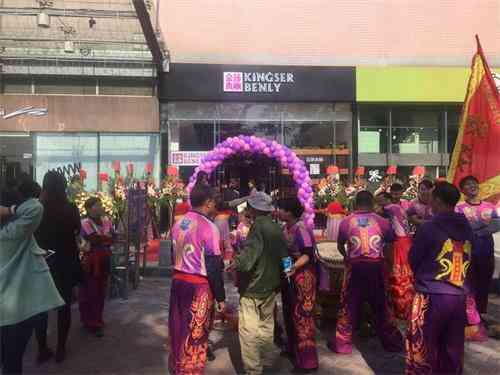 肇庆男性化妆品哪找(肇东化妆品店)插图1 肇庆男性化妆品哪找(肇东化妆品店)插图1