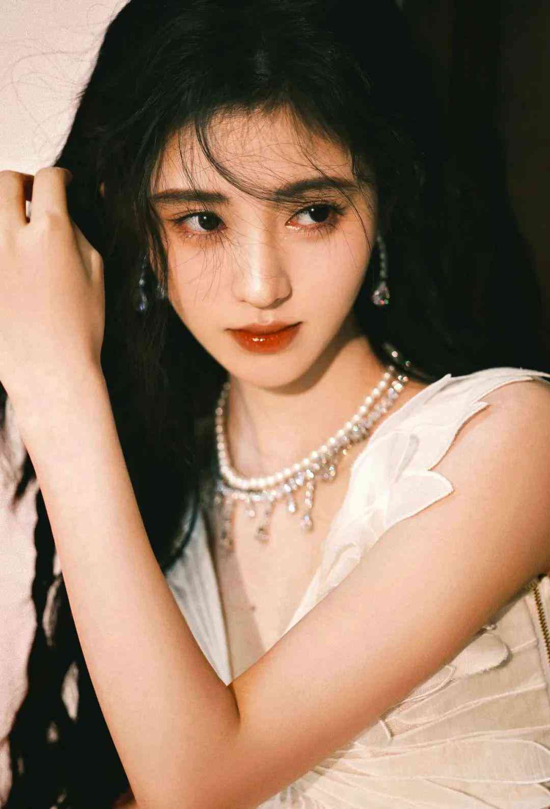 清冷易碎感化妆品(清淡化妆品)插图4 清冷易碎感化妆品(清淡化妆品)插图4