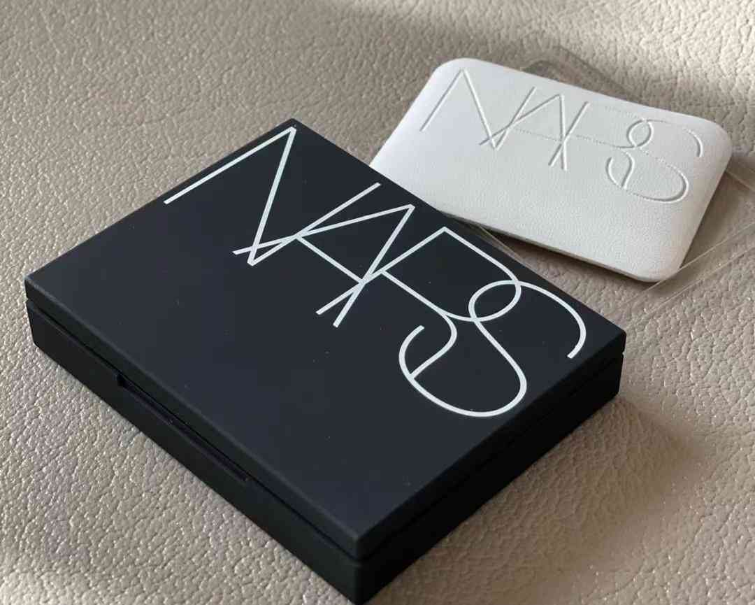 化淡妆需要什么化妆品(初学化妆需要哪些东西)插图4 化淡妆需要什么化妆品(初学化妆需要哪些东西)插图4