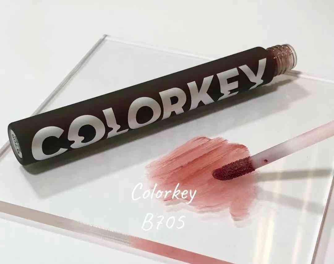 化淡妆需要什么化妆品(初学化妆需要哪些东西)插图13 化淡妆需要什么化妆品(初学化妆需要哪些东西)插图13