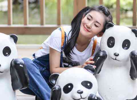 谢娜用的化妆品(谢娜用的化妆品是什么)插图2