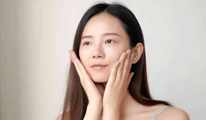 哪种化妆品保湿最好最安全(什么化妆品最保湿)