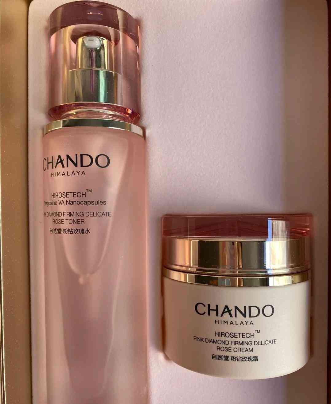 哪种化妆品保湿最好最安全(什么化妆品最保湿)插图2