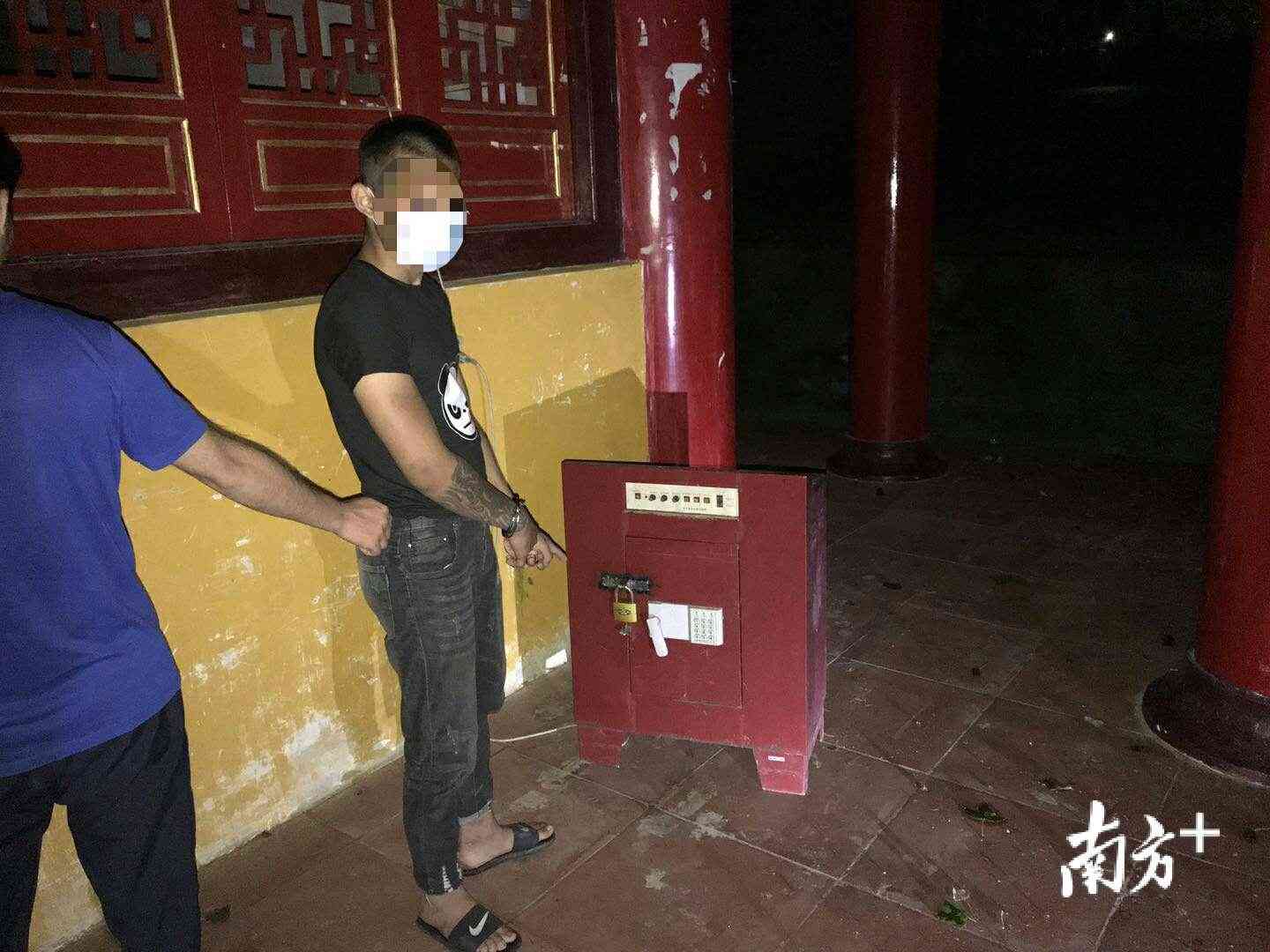 普宁市大坝钻彩化妆品店(普宁市大坝钻彩化妆品店在哪里)插图3 普宁市大坝钻彩化妆品店(普宁市大坝钻彩化妆品店在哪里)插图3