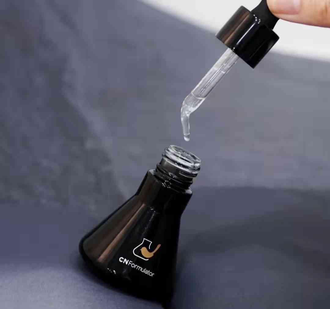 哪种化妆品补水又不长痘(哪款护肤品补水不闷痘)插图5 哪种化妆品补水又不长痘(哪款护肤品补水不闷痘)插图5