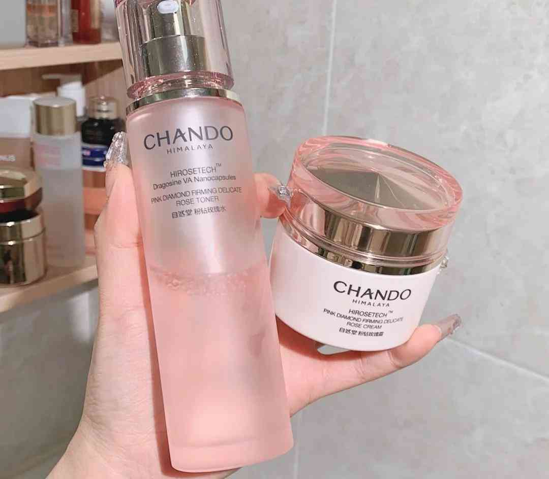 秋季护肤用什么化妆品(秋天用什么护肤)插图1