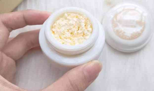 林心如现在用哪品牌化妆品(林心如曾经代言的化妆品品牌)插图21 林心如现在用哪品牌化妆品(林心如曾经代言的化妆品品牌)插图21