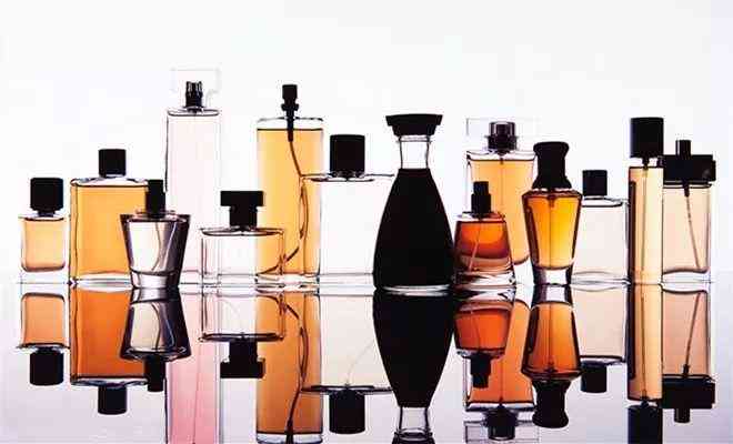 怎样辨别化妆品原料粉末(化妆品里的细粉是什么)插图1