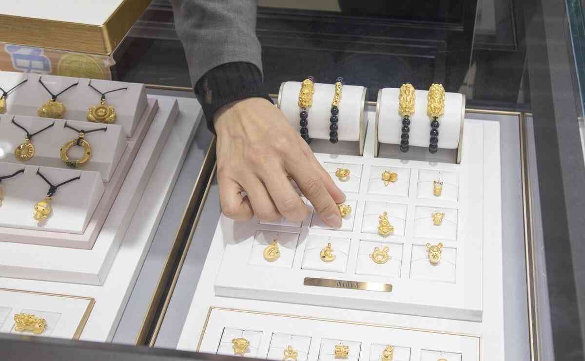 今日实物黄金价格(24小时上门回收黄金)插图2