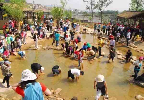 罗山回收黄金价格今日查询(罗山回收黄金价格今日查询表)插图13