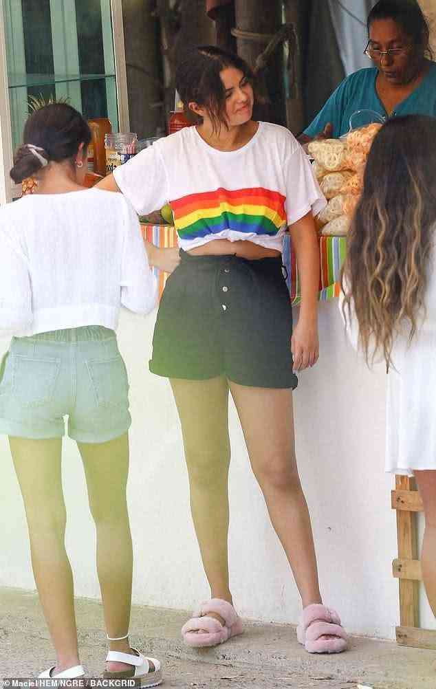 赛琳娜搞化妆品了吗(赛琳娜化妆品怎么样)