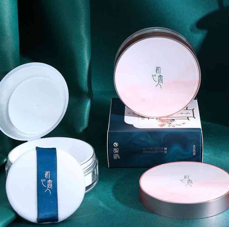 化妆品店帮忙化妆吗(卖化妆品的店可以帮忙化妆吗)