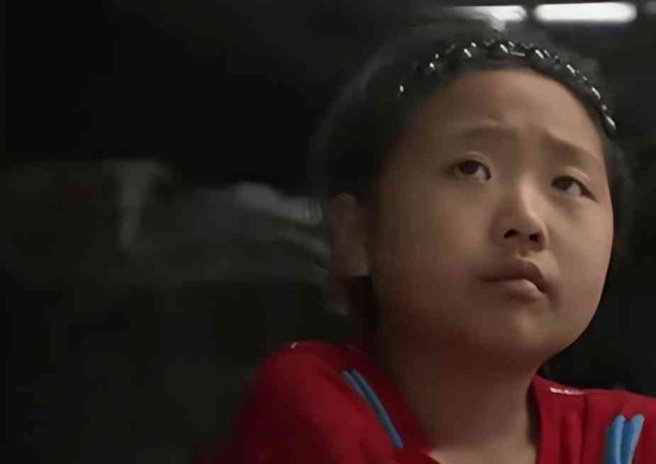 变形计买化妆品的女孩(变形计买化妆品的女孩是谁)