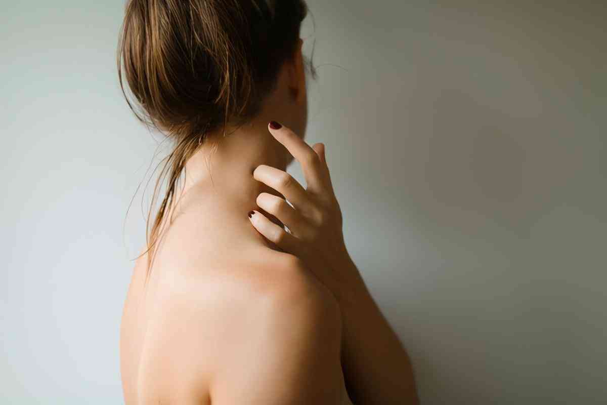 皮肤痒用什么化妆品(皮肤瘙痒用什么化妆品)