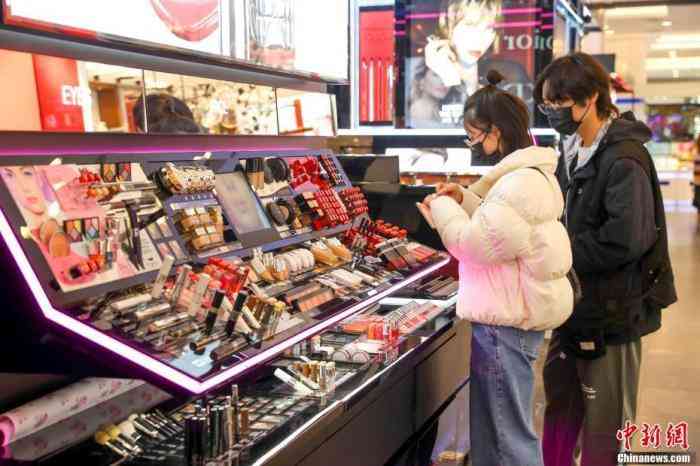 牙膏加入化妆品(牙膏加入化妆品的作用)