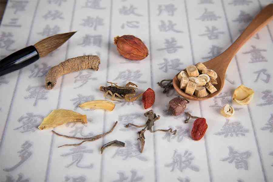 药品化妆品的简笔画(药品化妆品的简笔画怎么画)