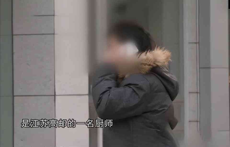 偷偷拿老婆的化妆品可以吗(偷用老婆化妆品)