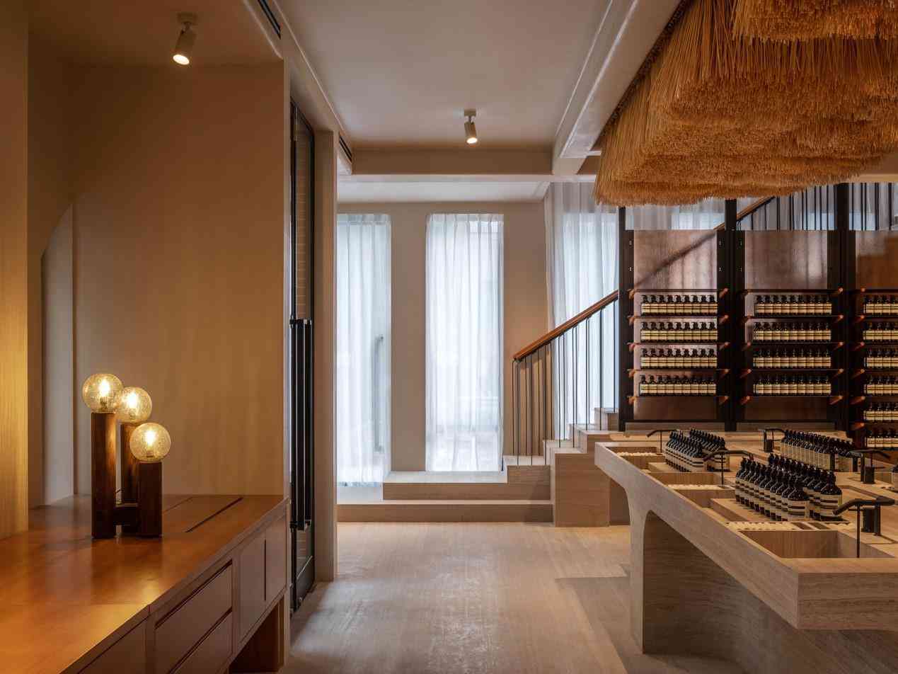 上海市假化妆品店(上海查货假化妆品)