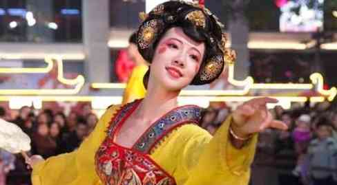 御可罗丽化妆品代理(御可罗丽护肤品创始人是谁)