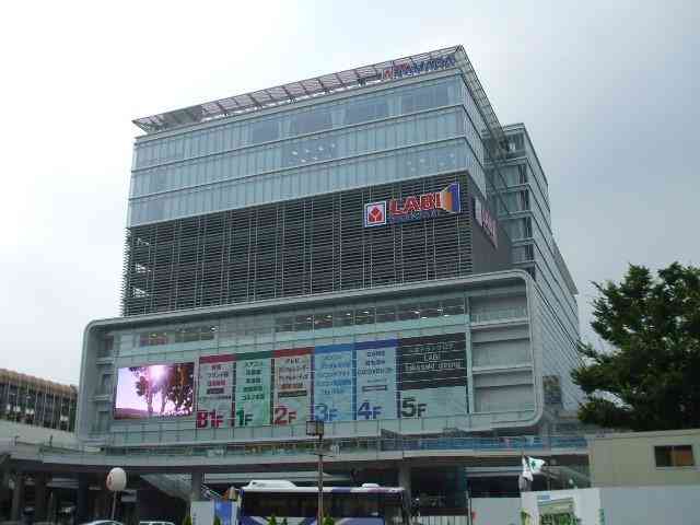 化妆品厂空调哪家专业(化妆品工厂好不好做)