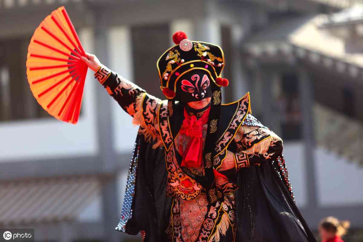 温江珠江广场化妆品(温江珠江广场负一楼有哪些品牌)