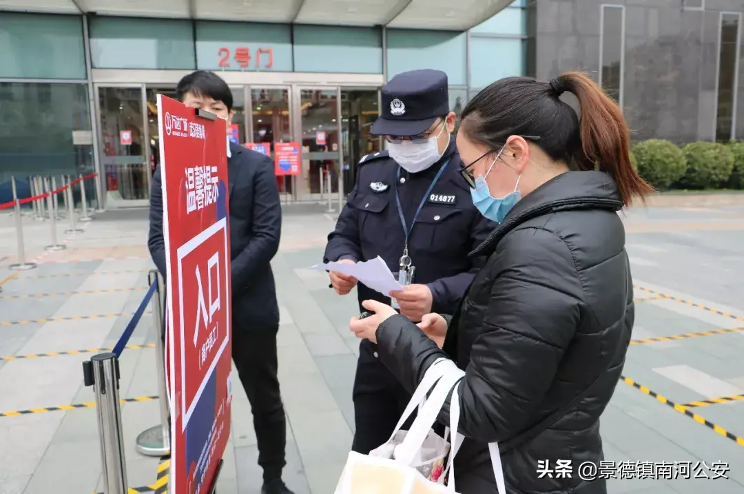 武汉哪里买化妆品比较便宜(武汉哪里买化妆品最全)