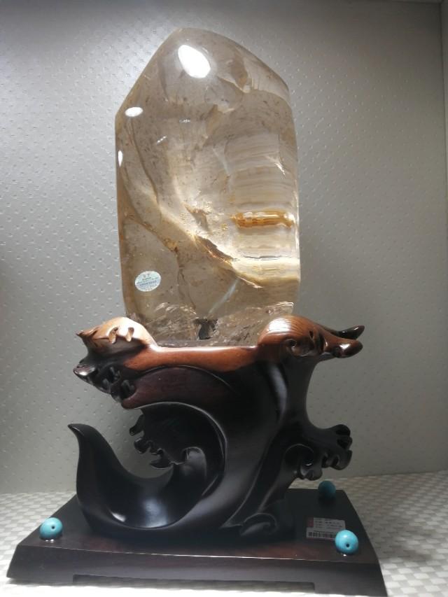 白色水晶石原石价格(白色水晶石头图片原石)