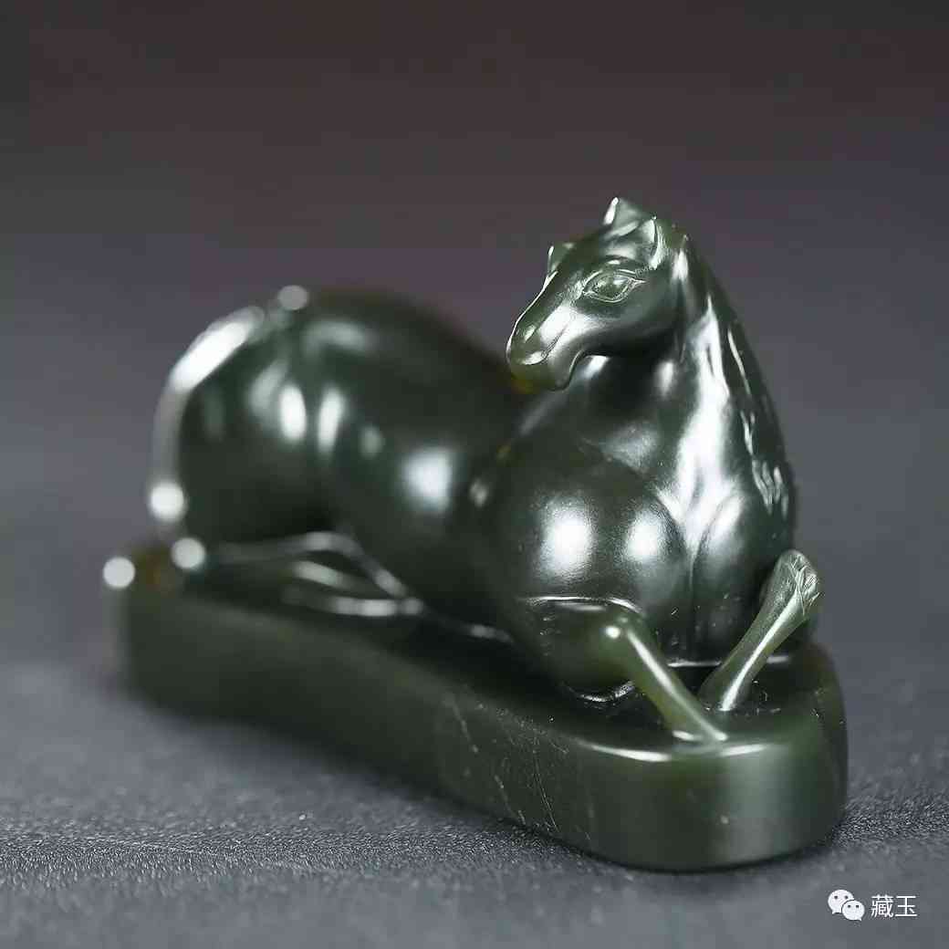 和田玉籽料多少钱一公斤(和田玉籽料多少钱一克或者一公斤)