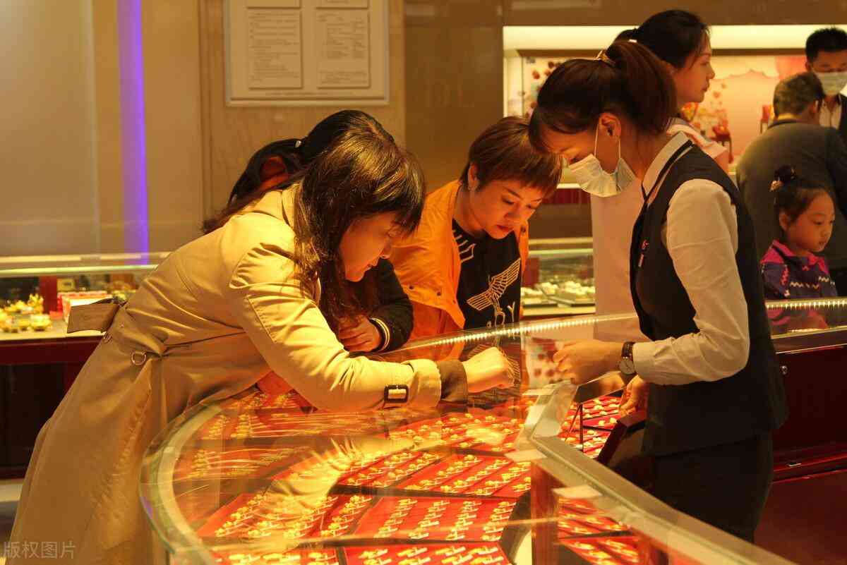 金项链一般多少克(男士黄金项链一般多少克)