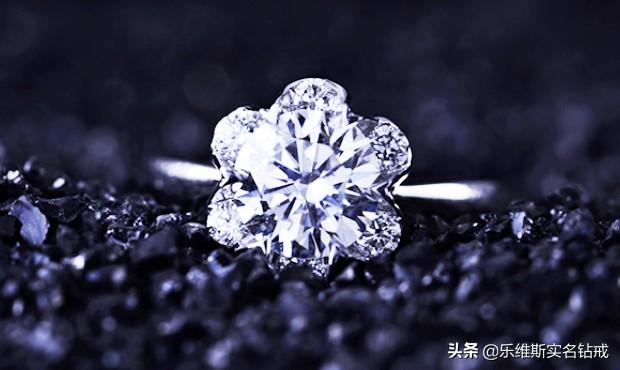 钻戒选什么款式好看(钻戒什么款式比较耐看)