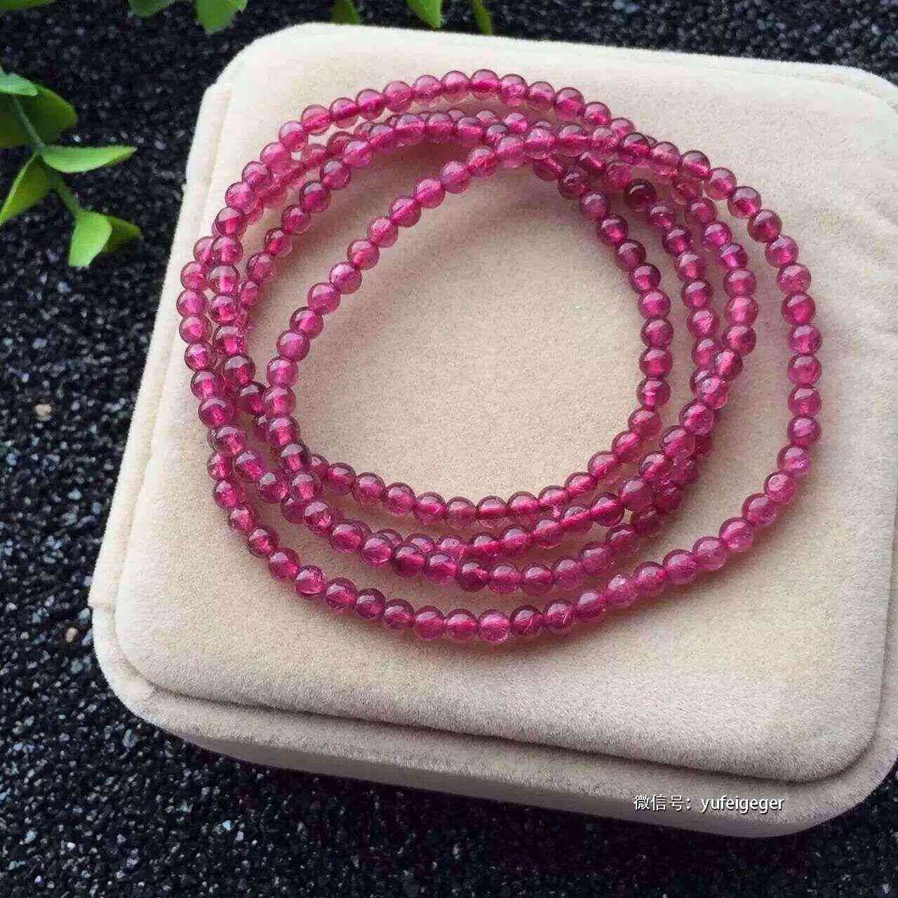 黄发晶和金发晶的功效与作用(黄发晶与金发晶的区别)