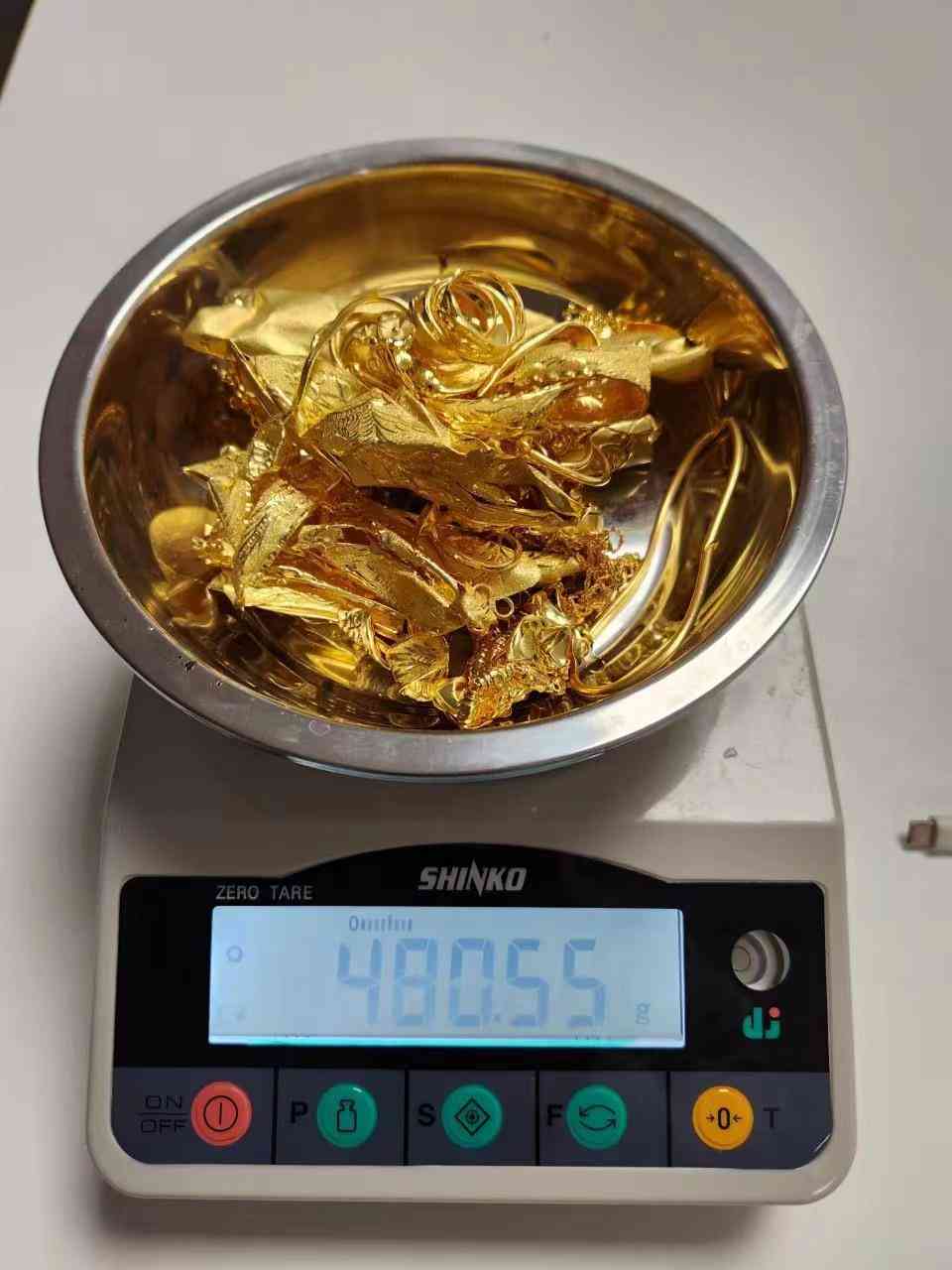 广州黄金价格今日价(广州黄金价格今日价2022)