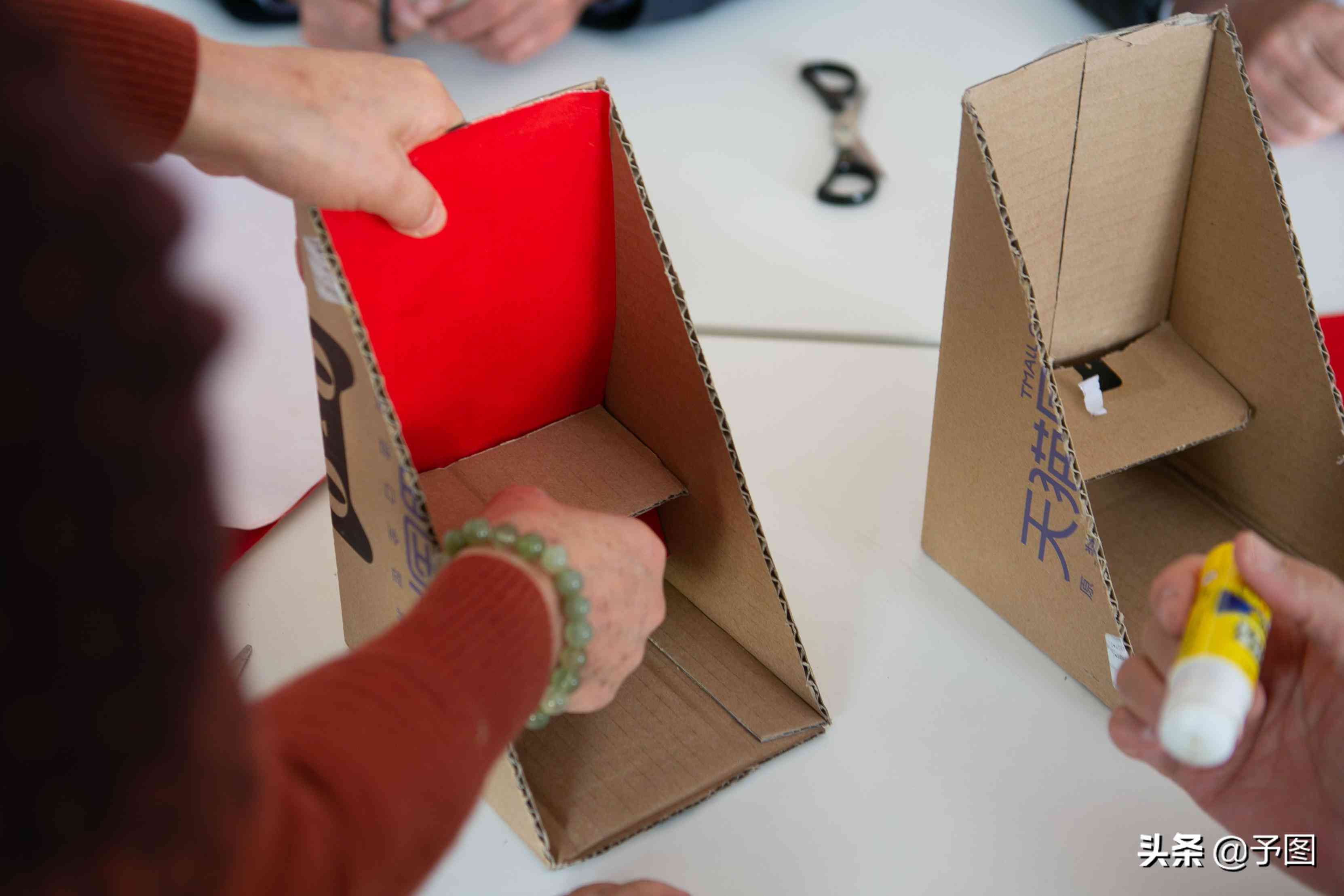 快递盒别再乱扔,教你快递盒秒变“网红”收纳盒:实用